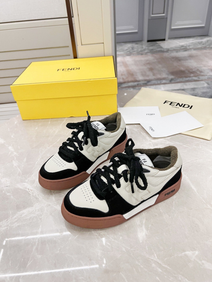 FENDI SNEAKERS
