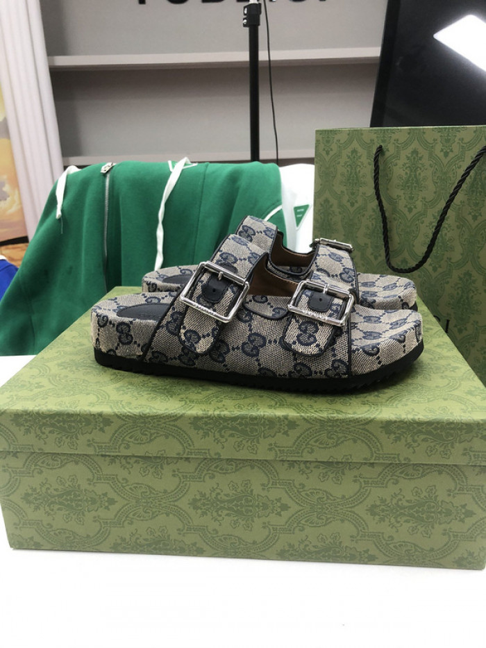 GCI GG Slide Sandal