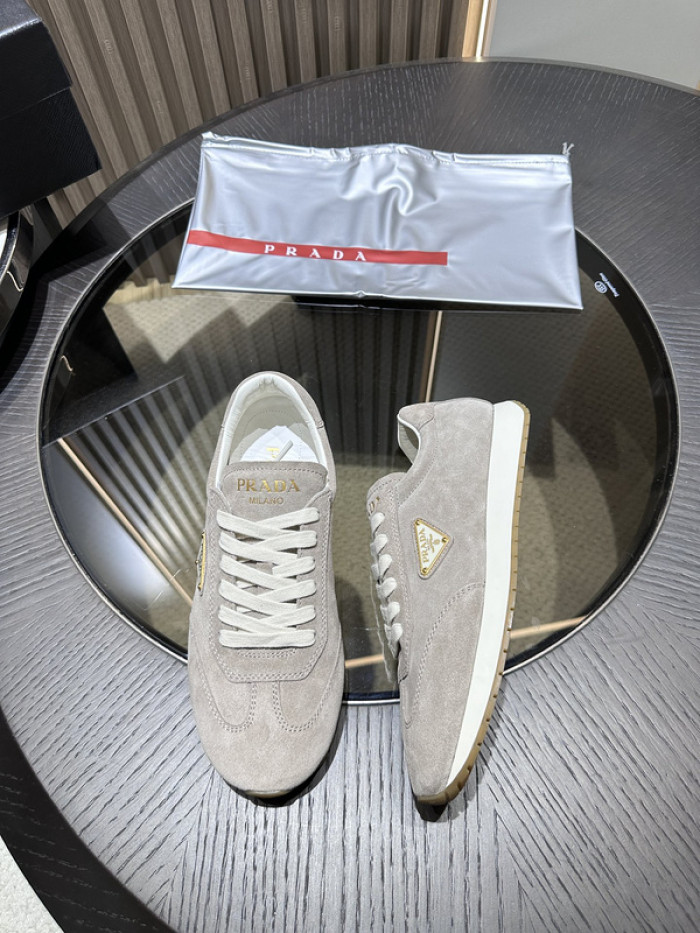 PRDA Sneaker
