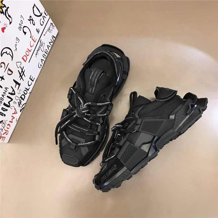 DG SNEAKER