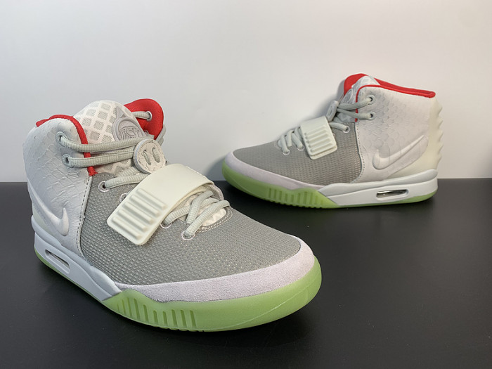 Nike Air Yeezy 2 NRG 