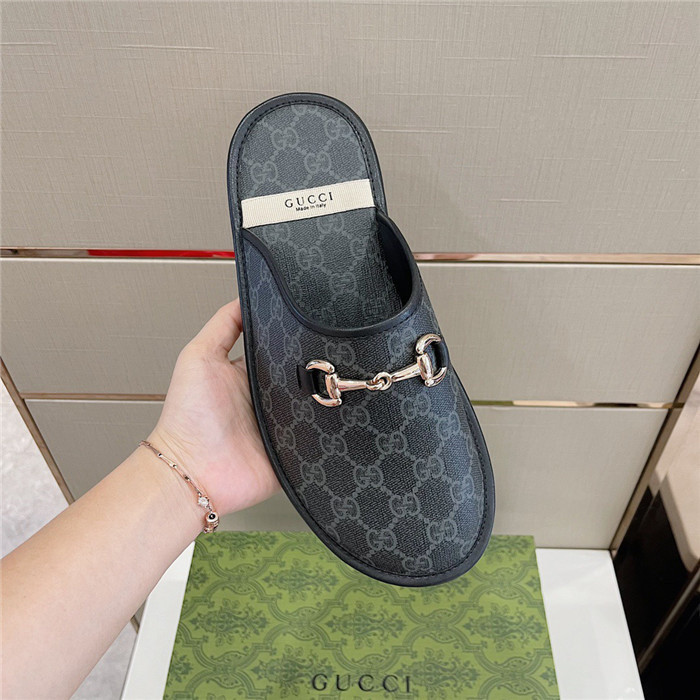 GCI GG Slide Sandal