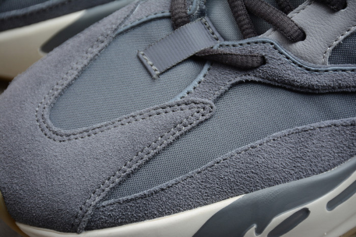 Adidas Yeezy Boost 700 Magnet FV9922