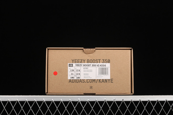 KIDS YEEZY SHOES