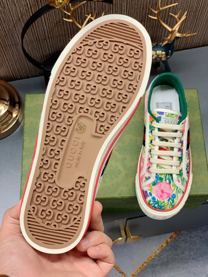 GCI SNEAKER