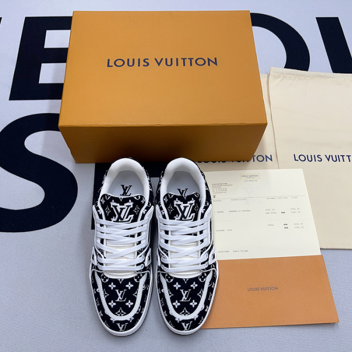 LUSV SNEAKERS