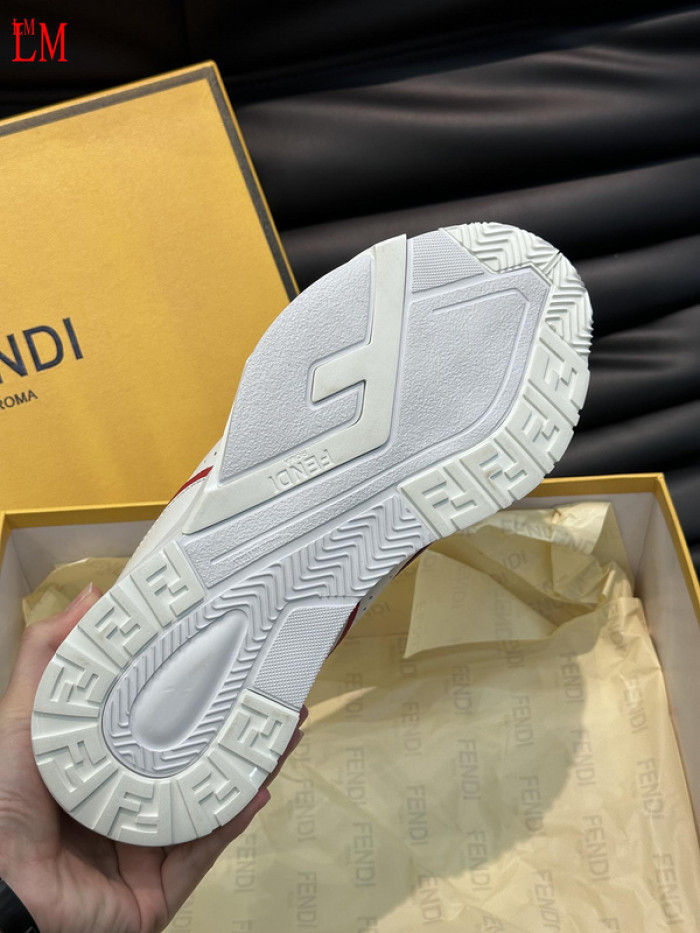 FENDI SNEAKERS