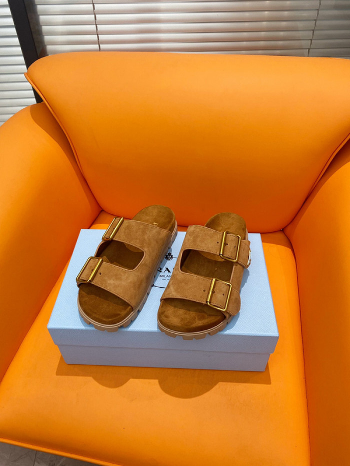 PRADA SLIDE