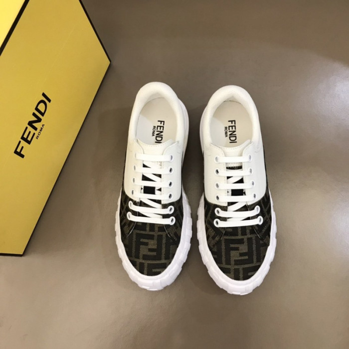 FENDI SNEAKERS