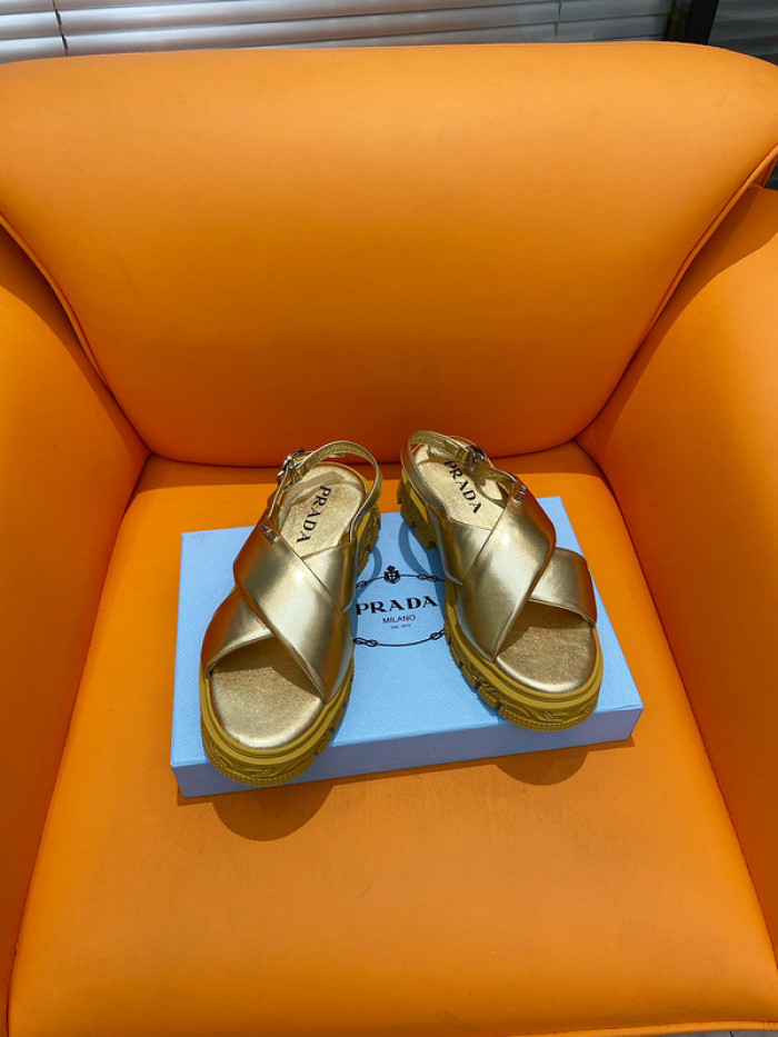PRADA SLIDE