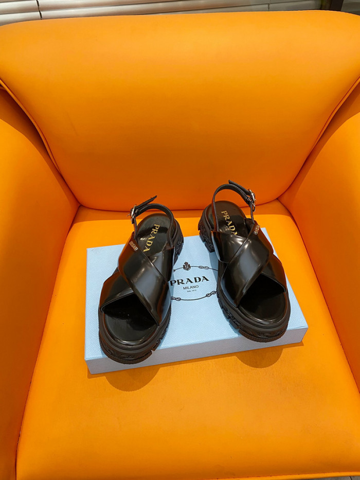 PRADA SLIDE