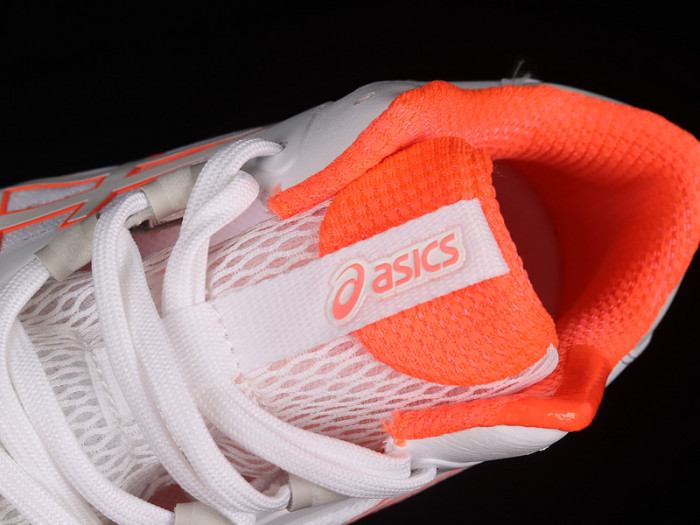 Asics Gel-Hoop V13 White/Red 1063A035-103