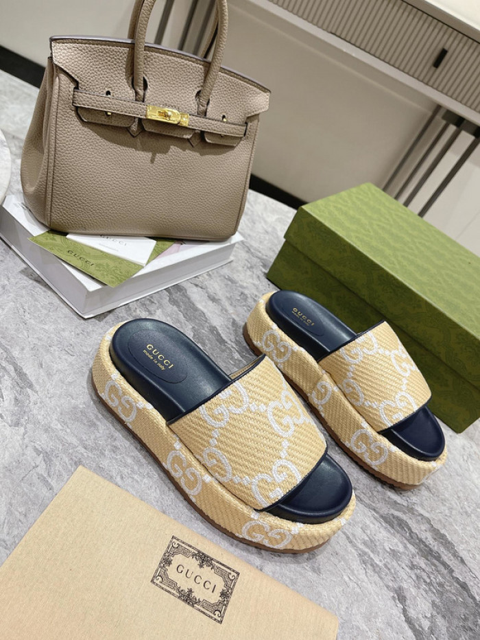 GCI GG Slide Sandal