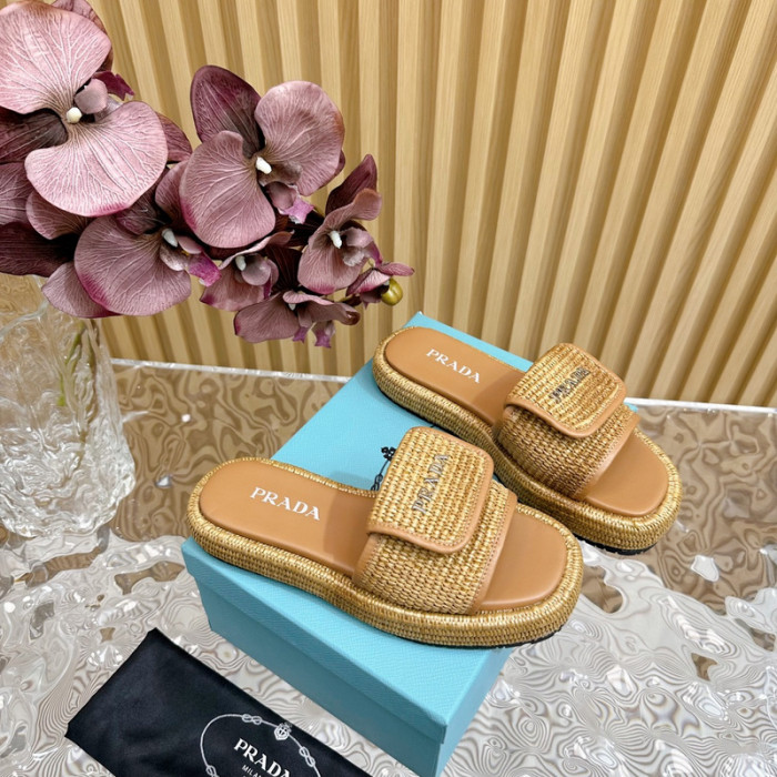 PRADA SLIDE