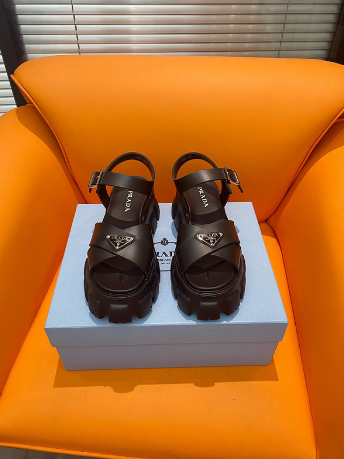 PRADA SLIDE