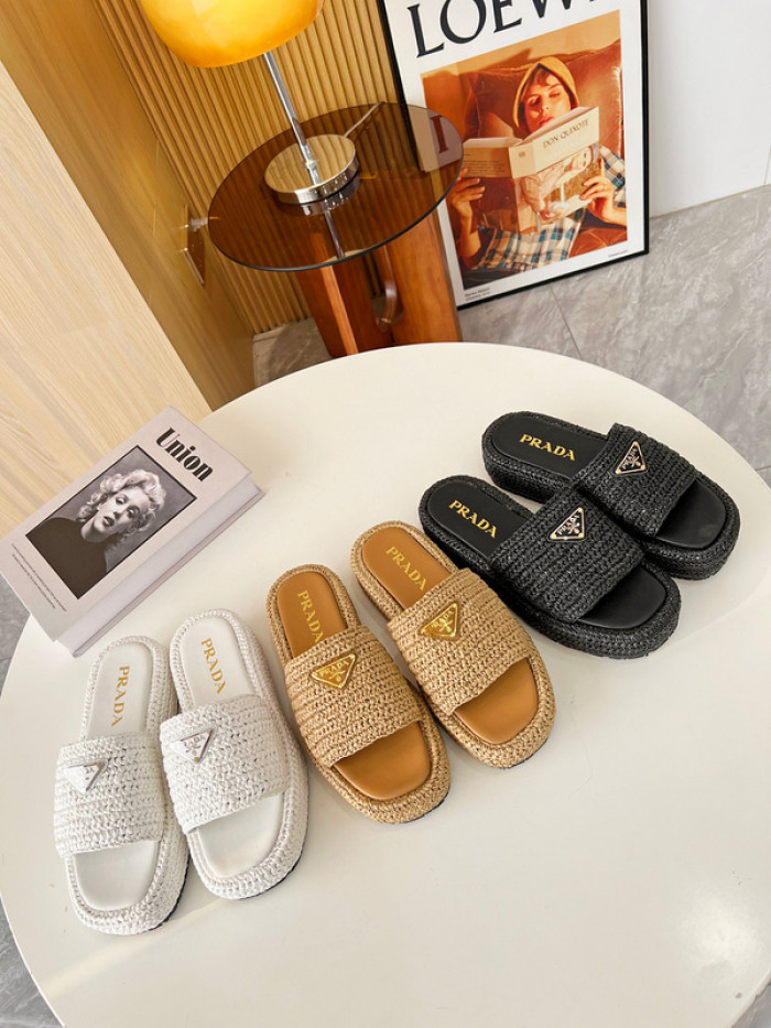 PRADA SLIDE