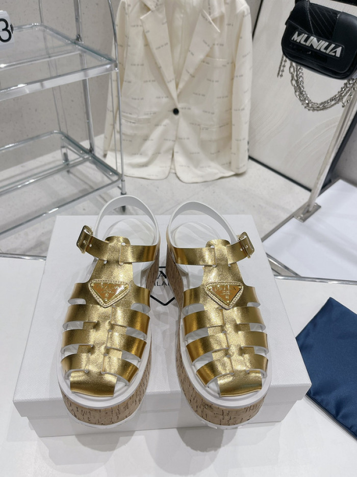 PRADA SLIDE