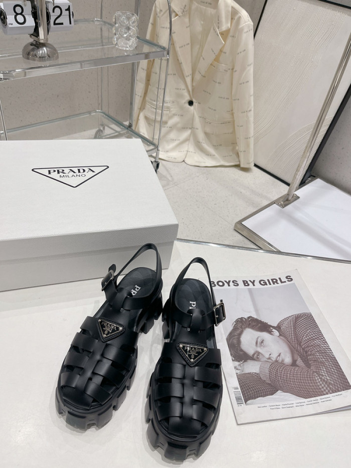 PRADA SLIDE