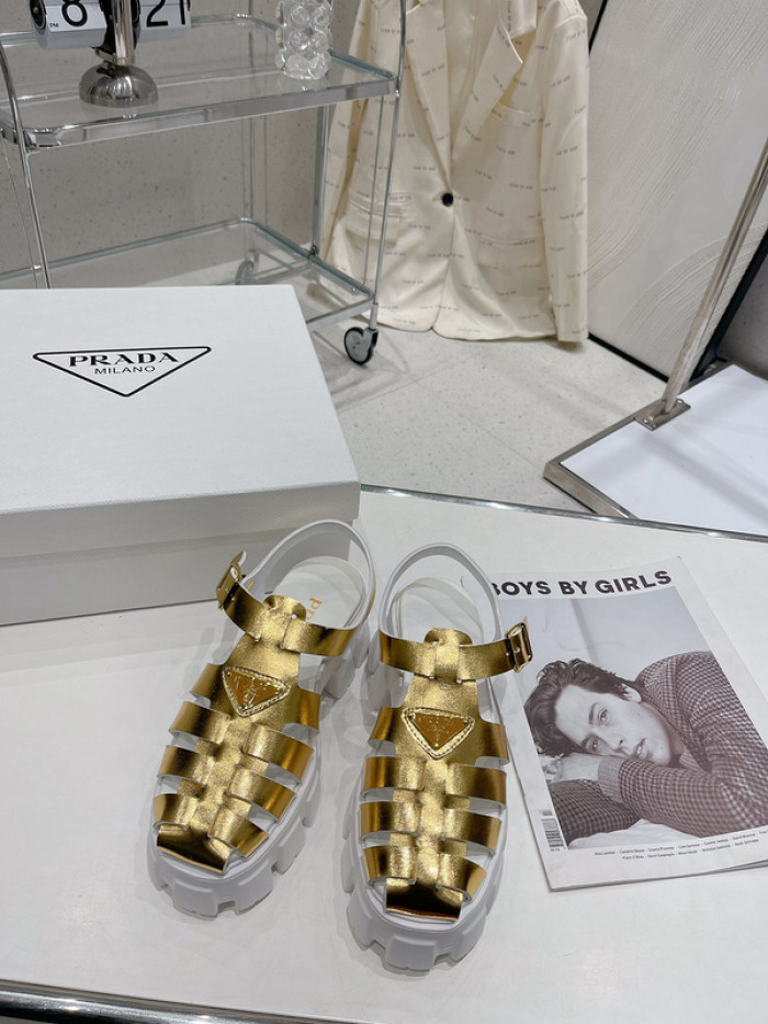 PRADA SLIDE