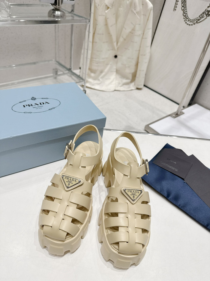 PRADA SLIDE
