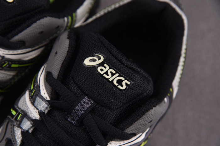 ASICS Gel-Kahana 8 Grey/Black 1011B109-026