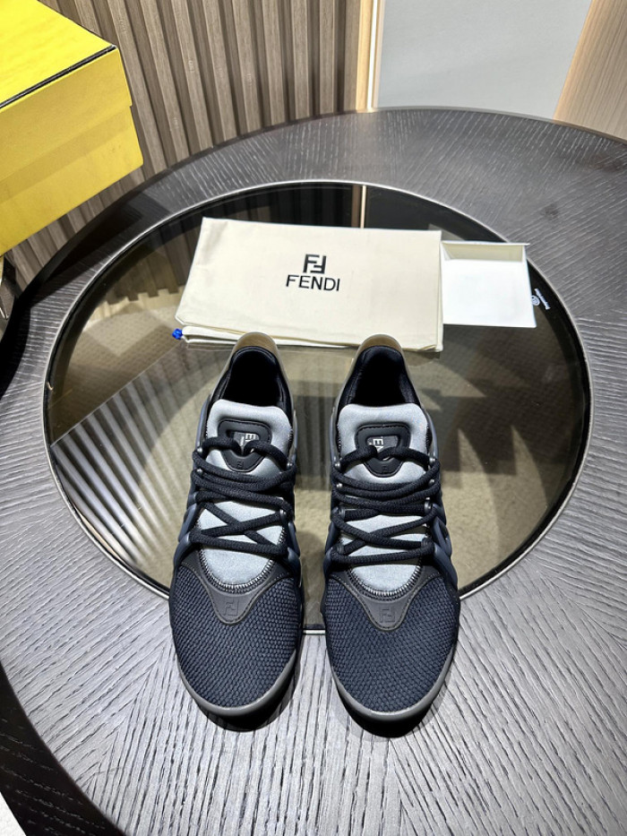 FENDI SNEAKERS