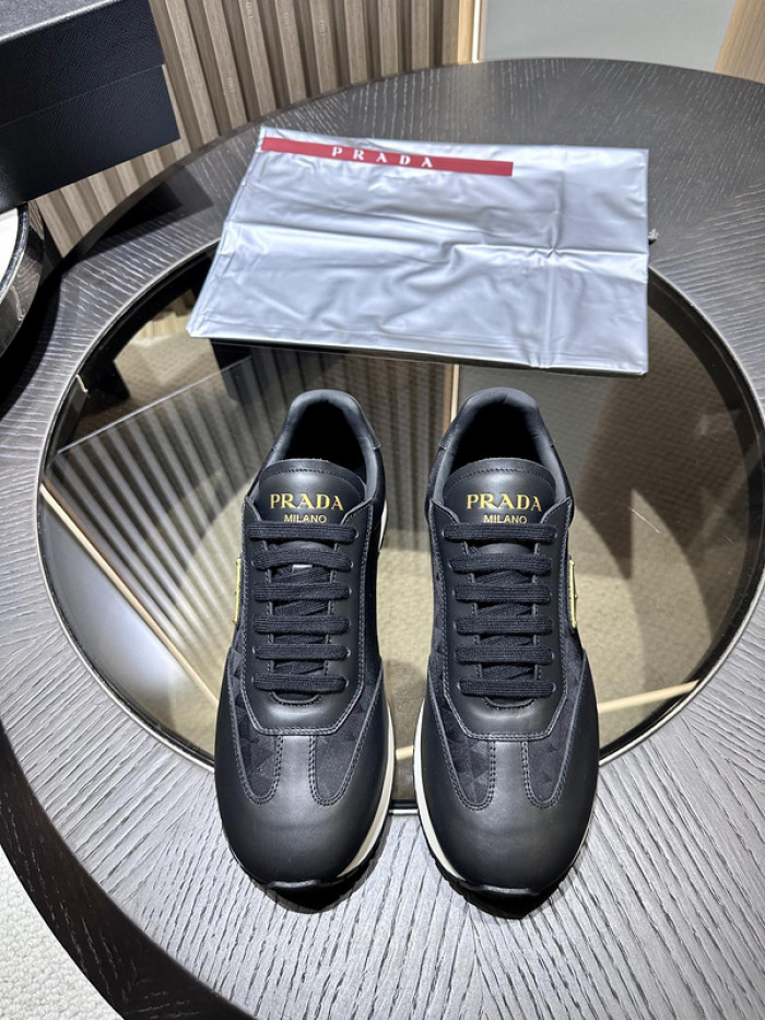 PRDA Sneaker