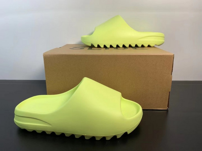 adidas Yeezy Slide “Glow Green” GX6138