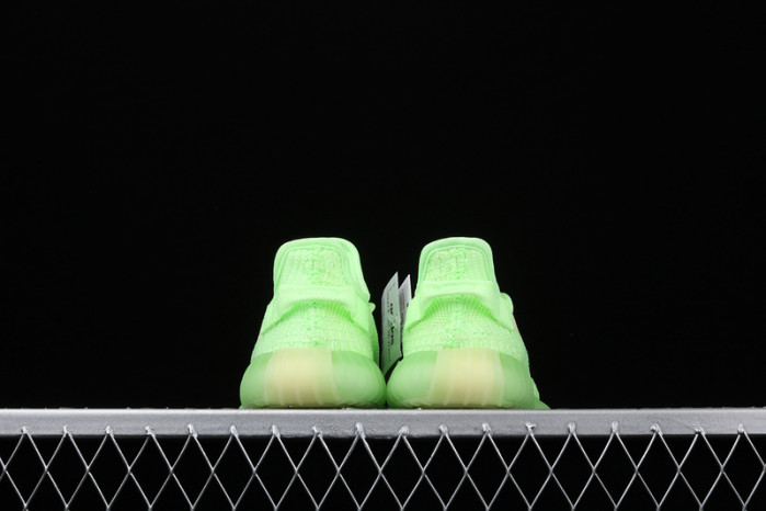 KIDS YEEZY SHOES