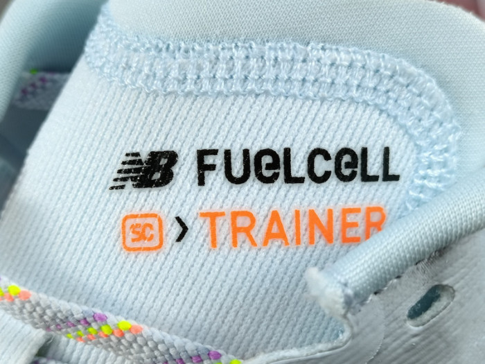 NeW Balance NB Fuel Cell SuperComp Trainer V2 MRCXLG3