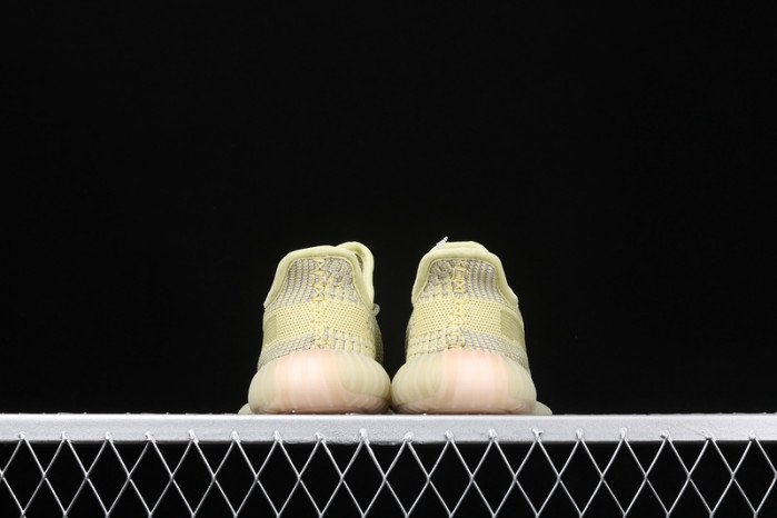 KIDS YEEZY SHOES