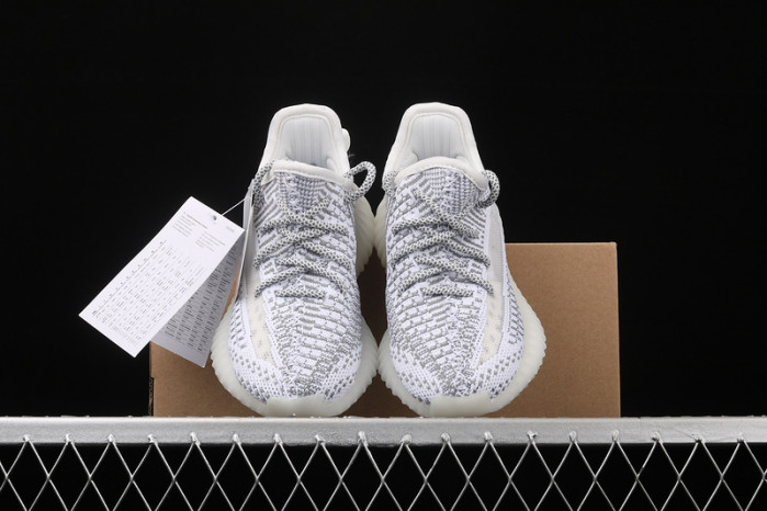 KIDS YEEZY SHOES