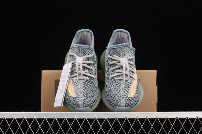 KIDS YEEZY SHOES