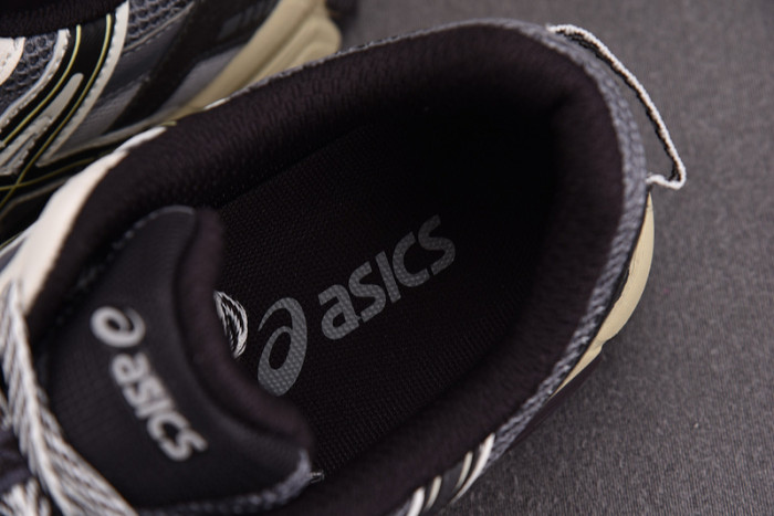 ASICS Gel-Kahana 8 
