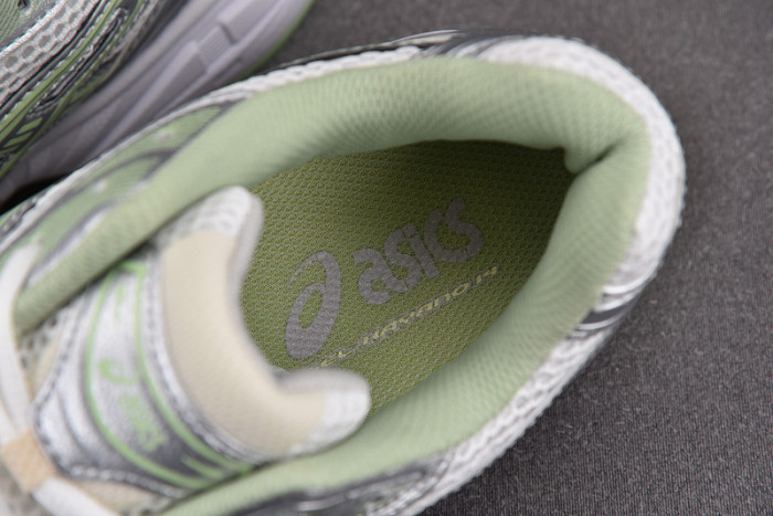 ASICS Wmns Gel Kayano 14 