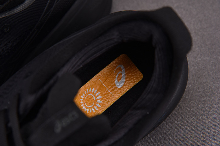 ASICS Gel Nimbus 25 