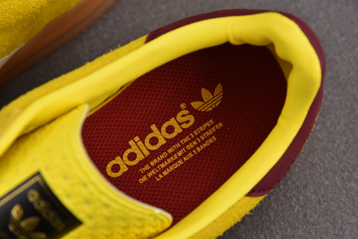 adidas Wmns Gazelle Indoor 